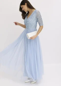 Abendkleid aus zartem Tüll mit Paillettenstickerei