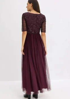 Abendkleid aus zartem Tüll mit Paillettenstickerei