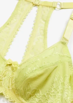 BH mit Bügel und zarter Spitze