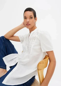 Bluse mit Lochstickerei