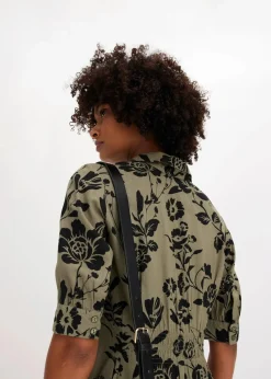 Blusenkleid aus fließender Viskose