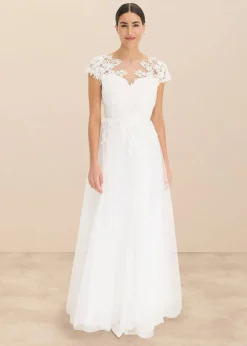 Brautkleid aus zartem Tüll mit Spitze