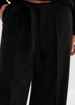 Bundfaltenhose aus Viskose-Mix