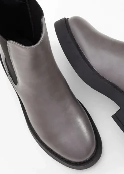 Chelsea Boot