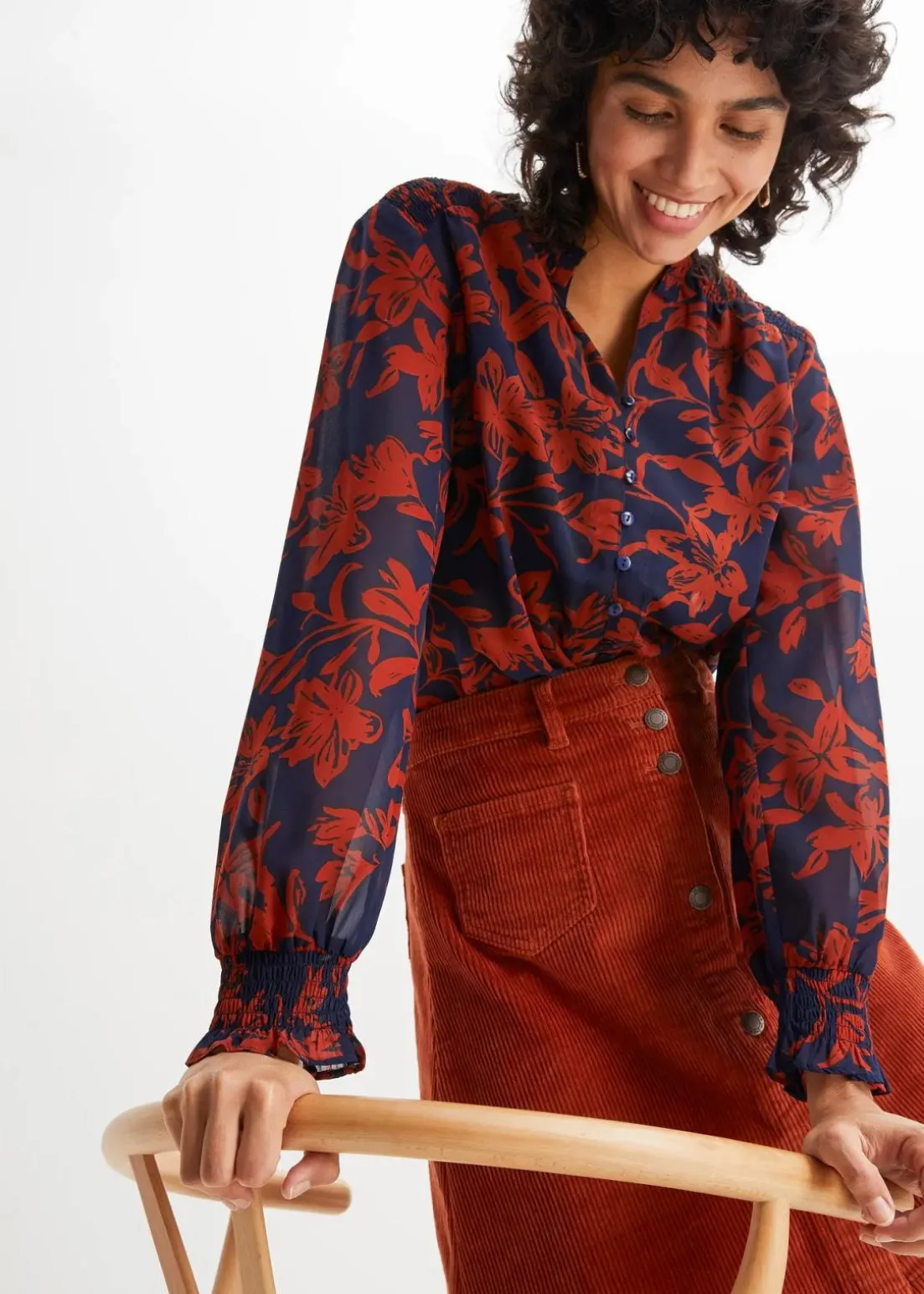 Chiffon Bluse mit Smok-Details