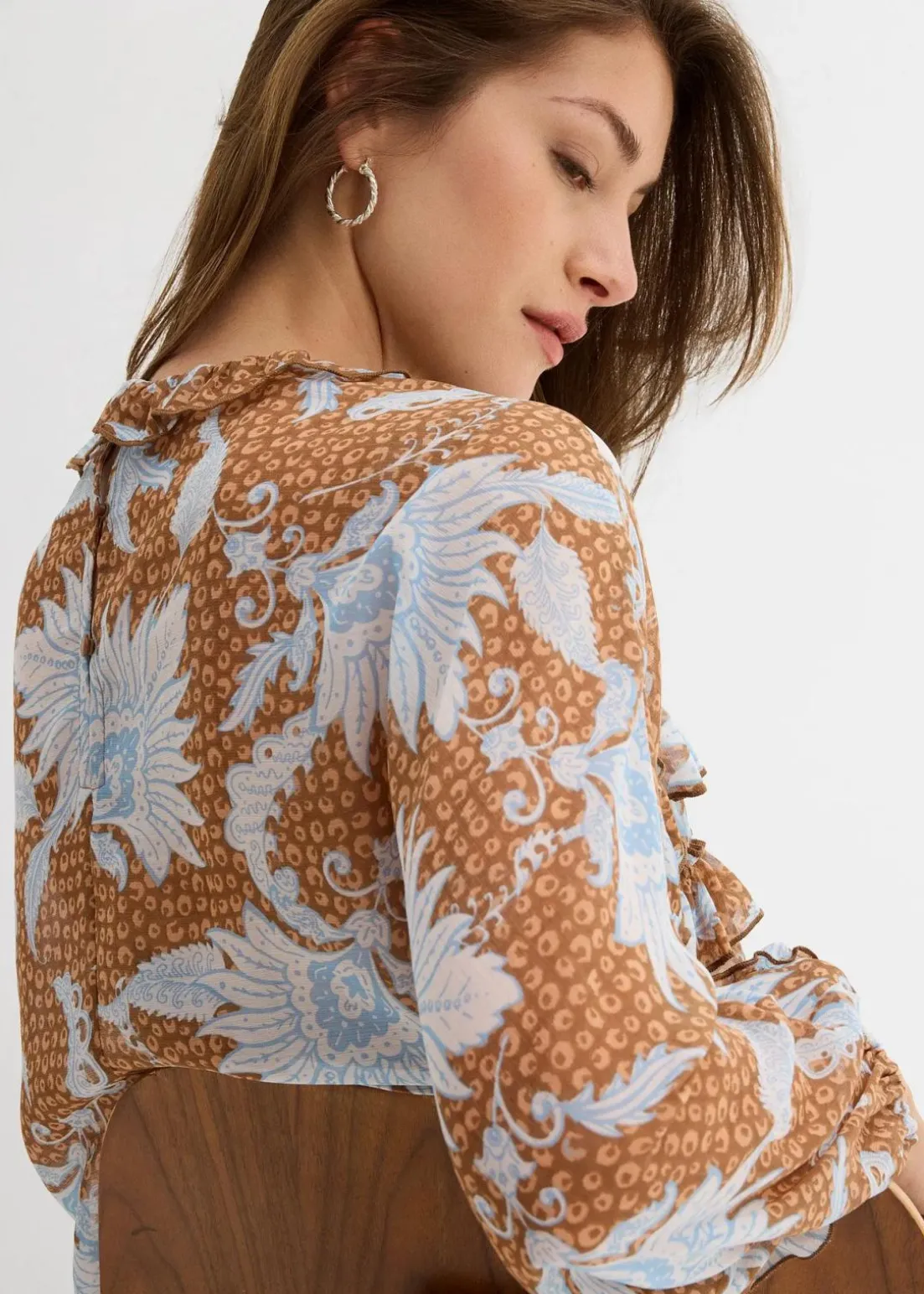 Chiffonbluse mit Rüschen