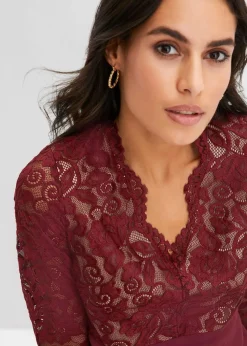 Chiffonkleid mit Spitze