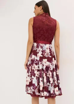 Dirndl mit Stickerei und Samtrock (2-tlg.Set)