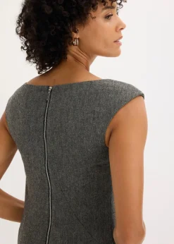 Etuikleid in Tweedoptik