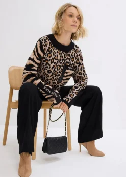 Feinstrickpullover im Leoprint Design