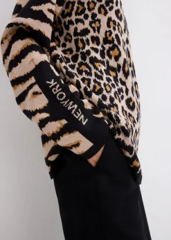 Feinstrickpullover im Leoprint Design