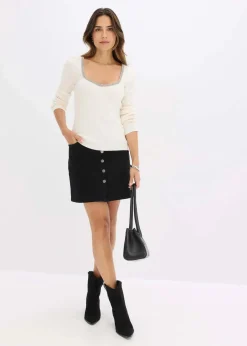 Feinstrickpullover mit Schmuck-Detail