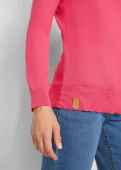 Feinstrickpullover mit weitem Kragen