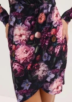 Figurbetontes Minikleid