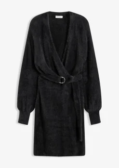 Figurbetontes Strickkleid mit Accessoire