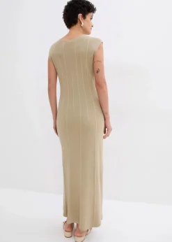 Figurbetontes Strickkleid aus Viskose-Mix