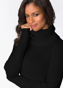 Figurbetontes Strickkleid mit Rollkragen