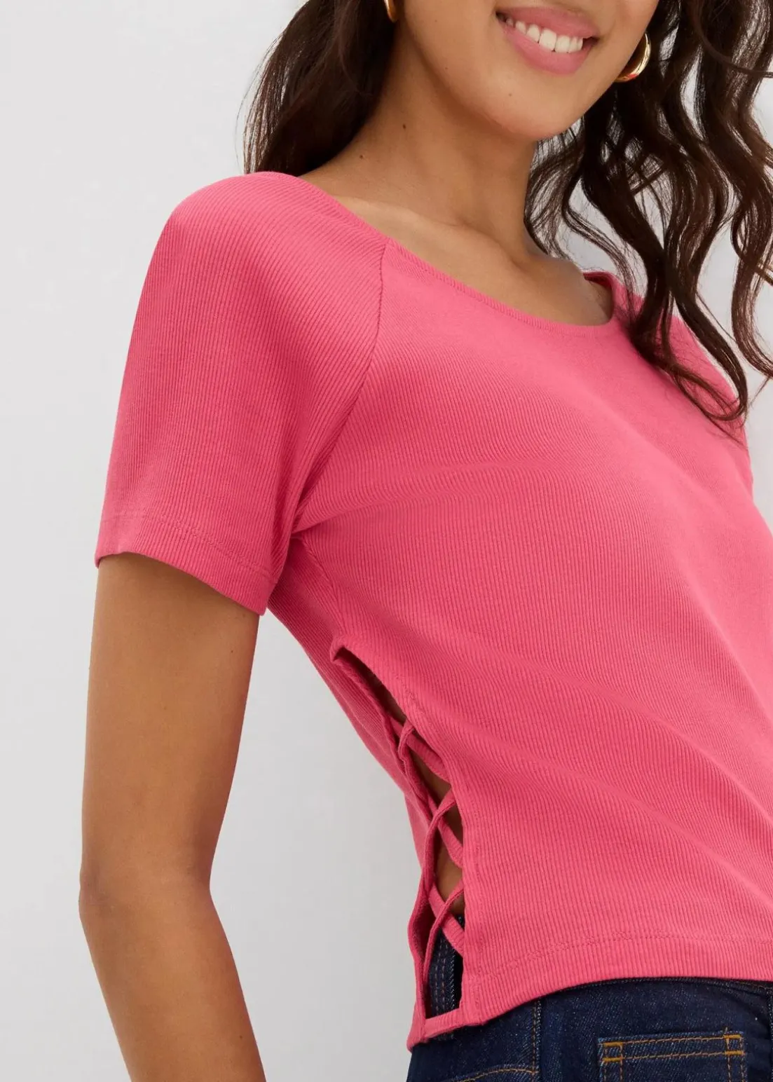 Figurbetontes T-Shirt aus reiner Bio-Baumwolle