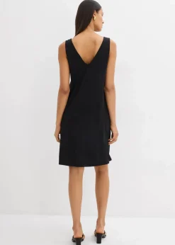 Fließendes Trägerkleid mit V-Ausschnitt