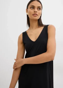 Fließendes Trägerkleid mit V-Ausschnitt