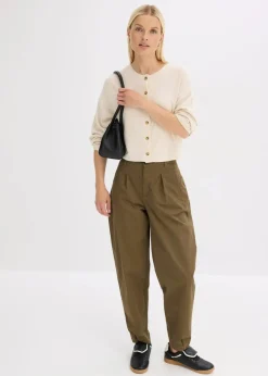 Gerippte Feinstrickjacke