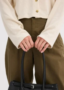 Gerippte Feinstrickjacke