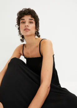 Gesmoktes Trägerkleid aus leichtem Crêpe