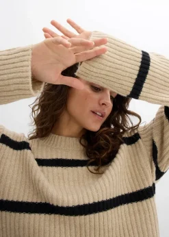 Gestreifter Pullover