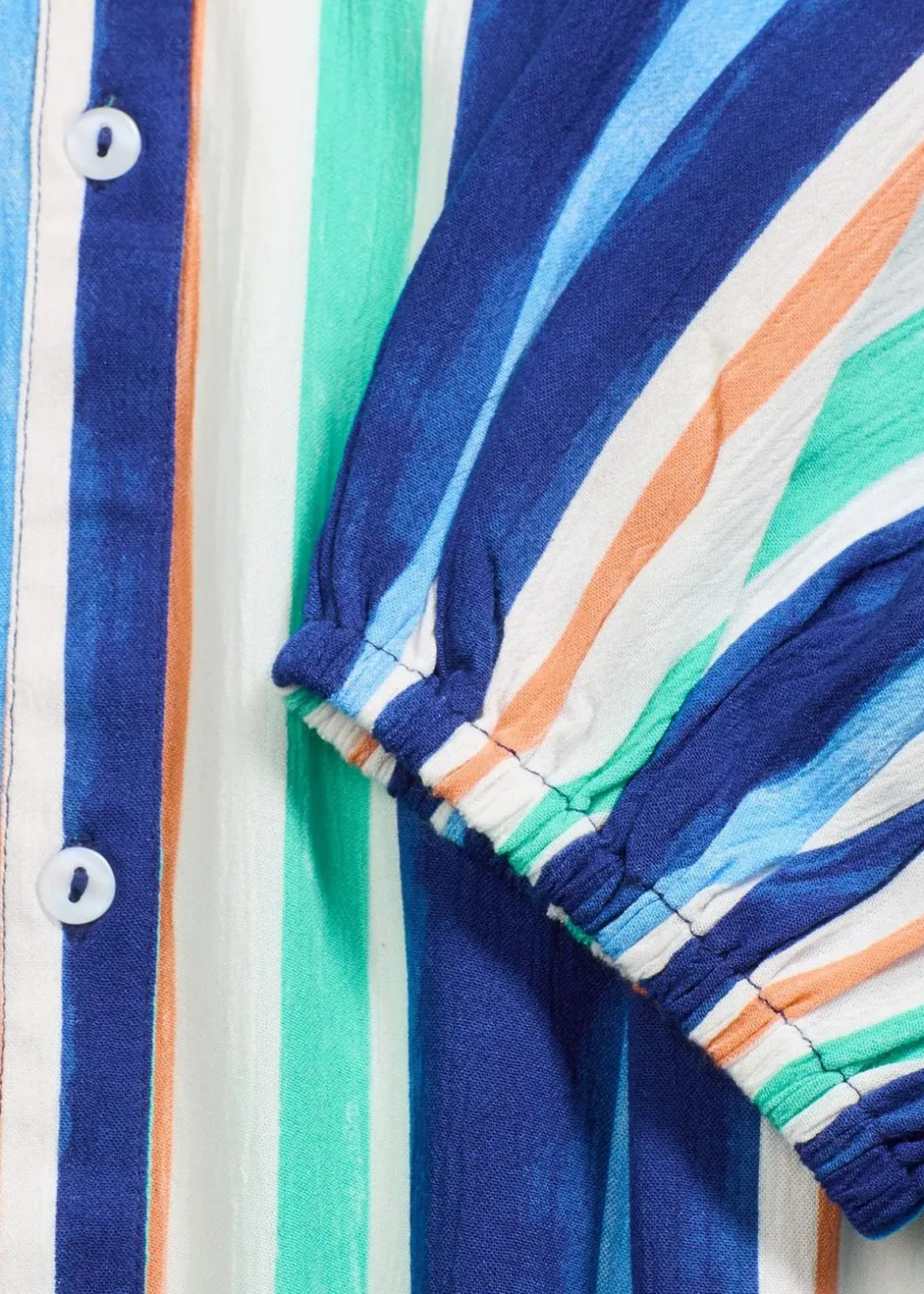 gestreiftes Kaftan-Kleid aus strukturierter Viskose