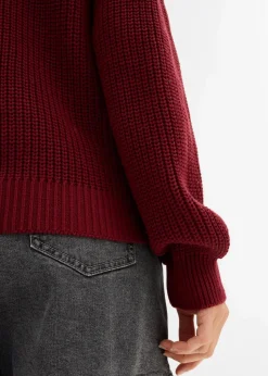 Grobstrick-Pullover mit Cut-Outs