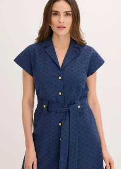 Hemdblusenkleid aus Lochspitze