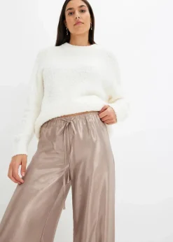 Hose aus glänzendem Satin