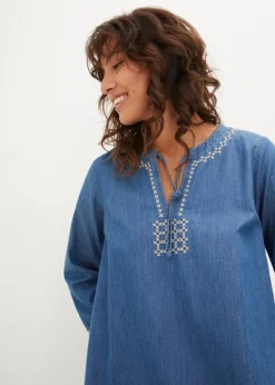 Jeanskleid mit Stickerei