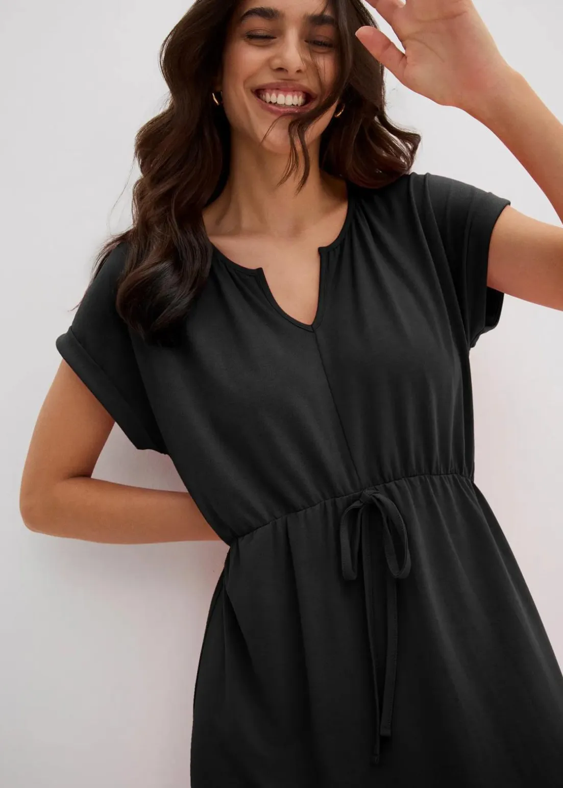 Jersey Kleid aus fließendem Viskose-Mix