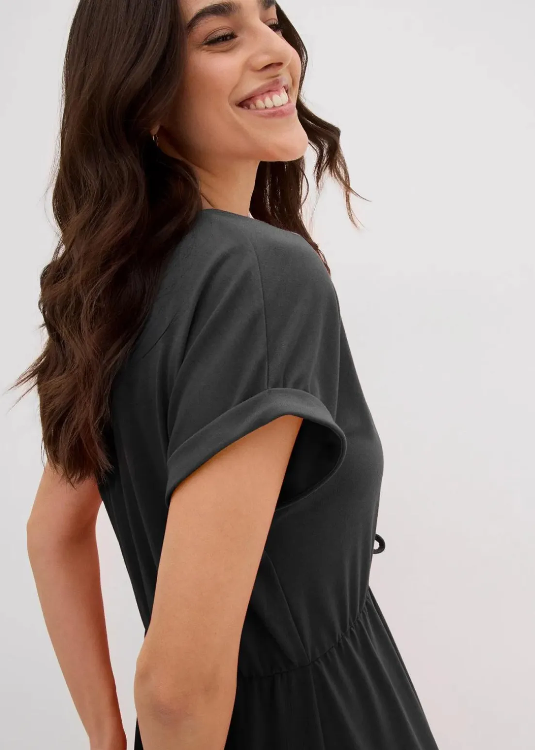 Jersey Kleid aus fließendem Viskose-Mix