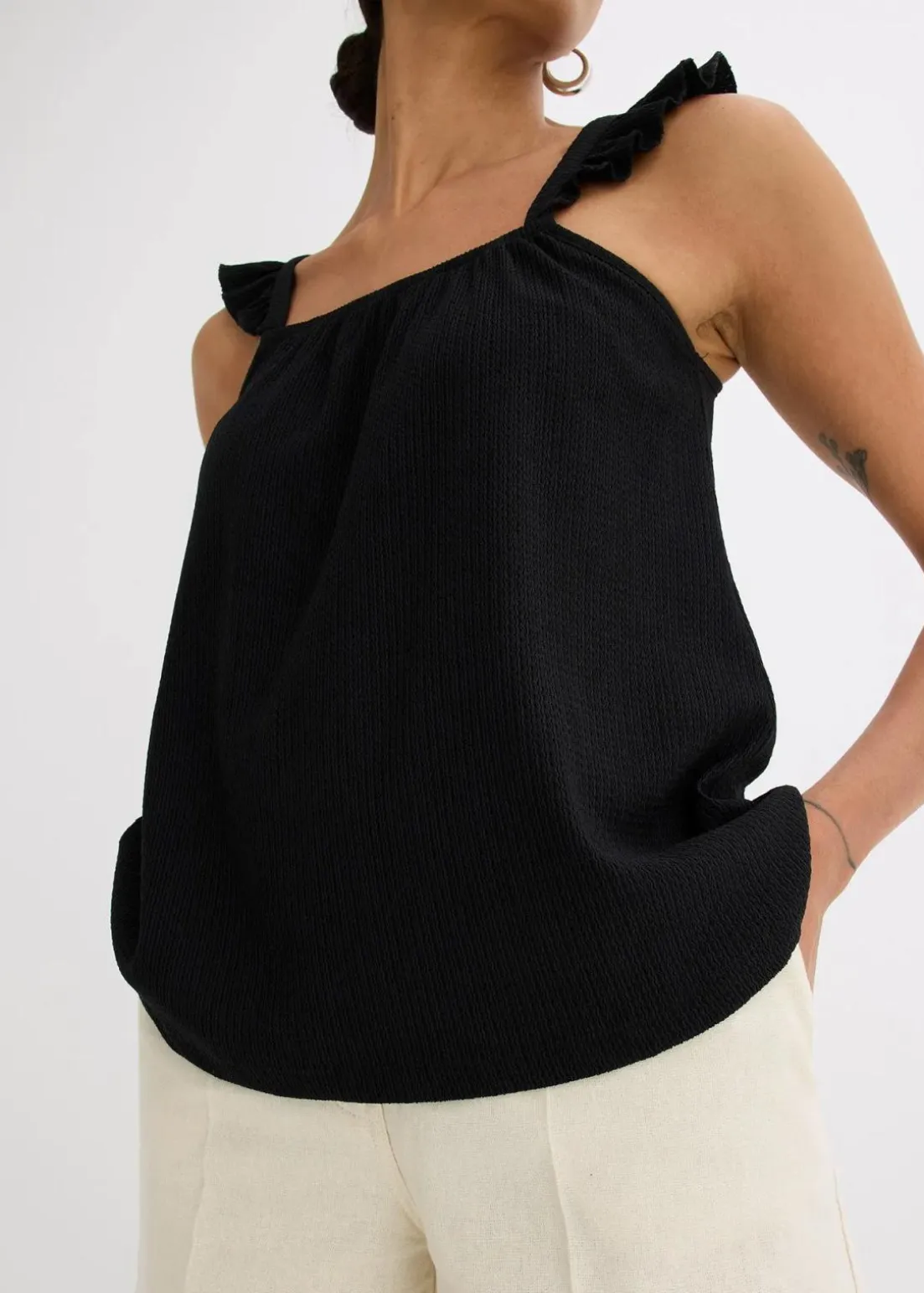 Jerseycrepe-Top mit Volant-Träger