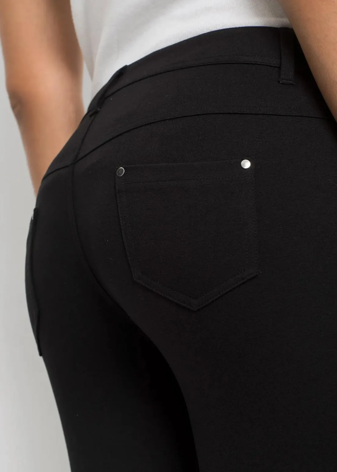 Jersey-Hose aus Viskose-Mix