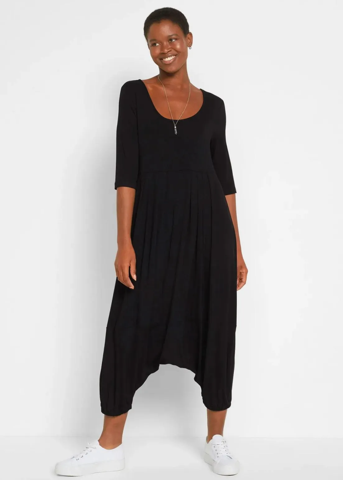 Jersey-Jumpsuit aus fließendem Viskose-Mix