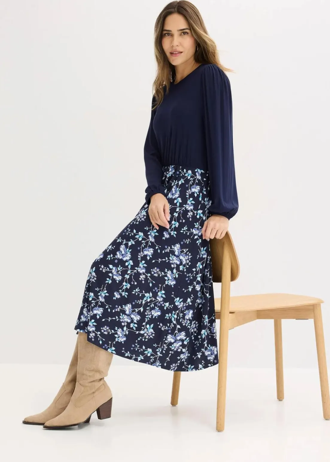 Jerseykleid aus Viskose-Mix