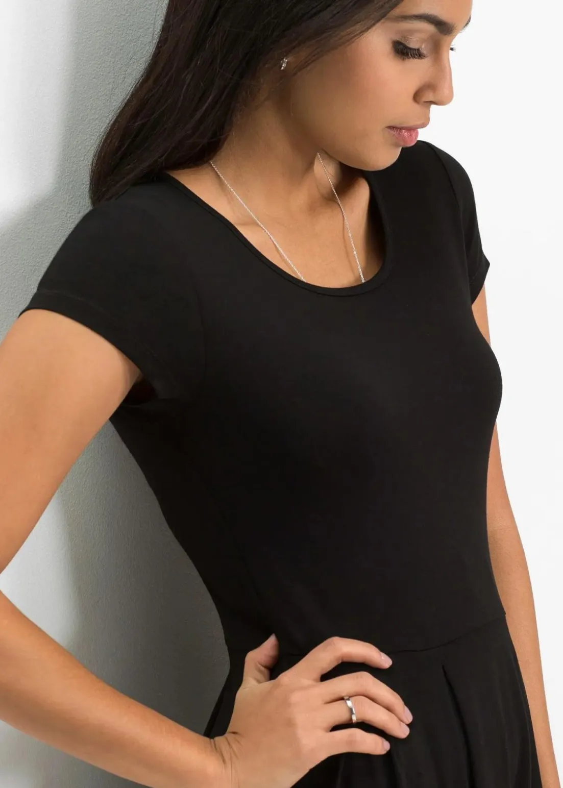 Jerseykleid aus Viskose-Mix