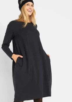 Jerseykleid in O-Shape