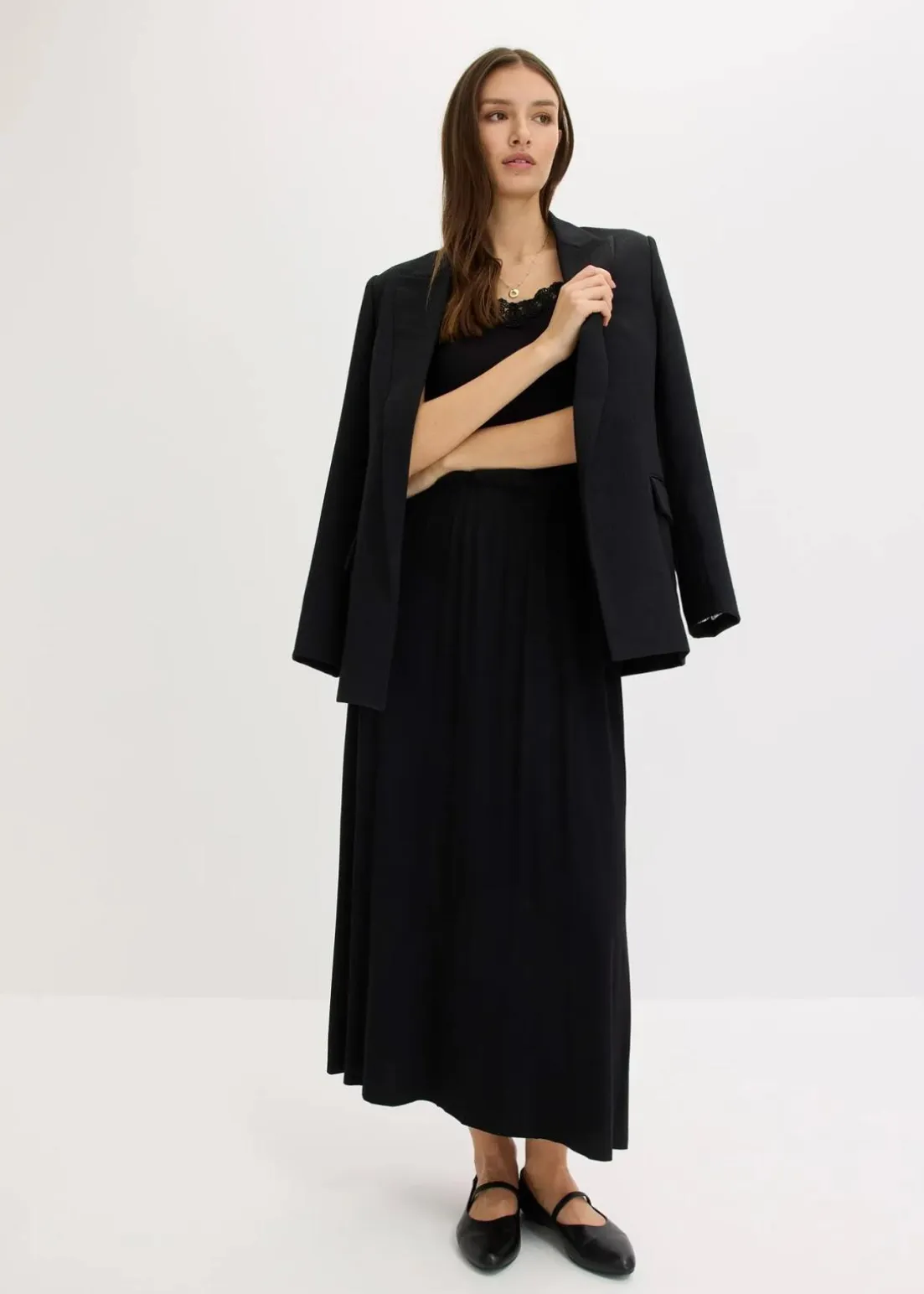 Jerseykleid mit Spitze