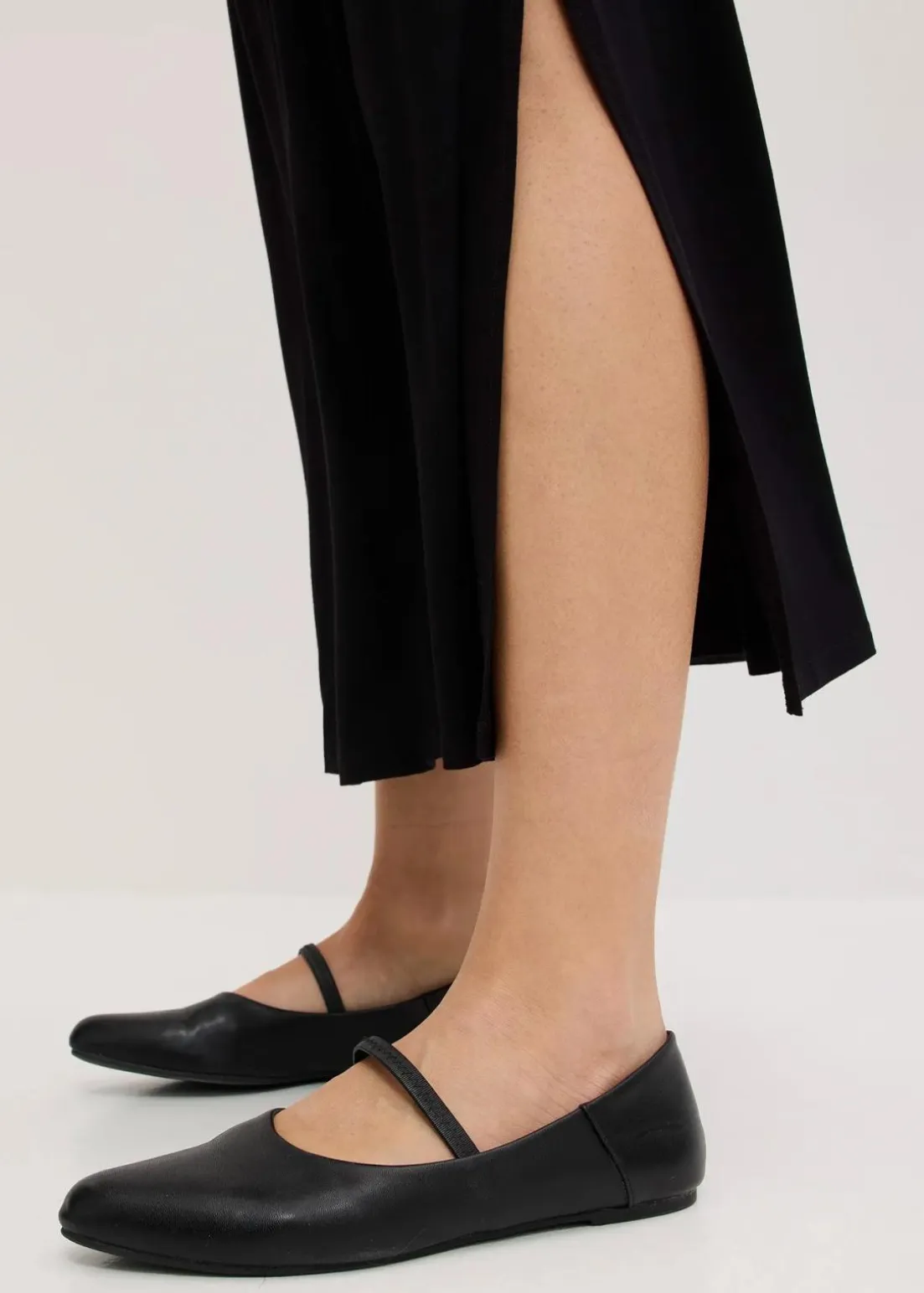 Jerseykleid mit Spitze