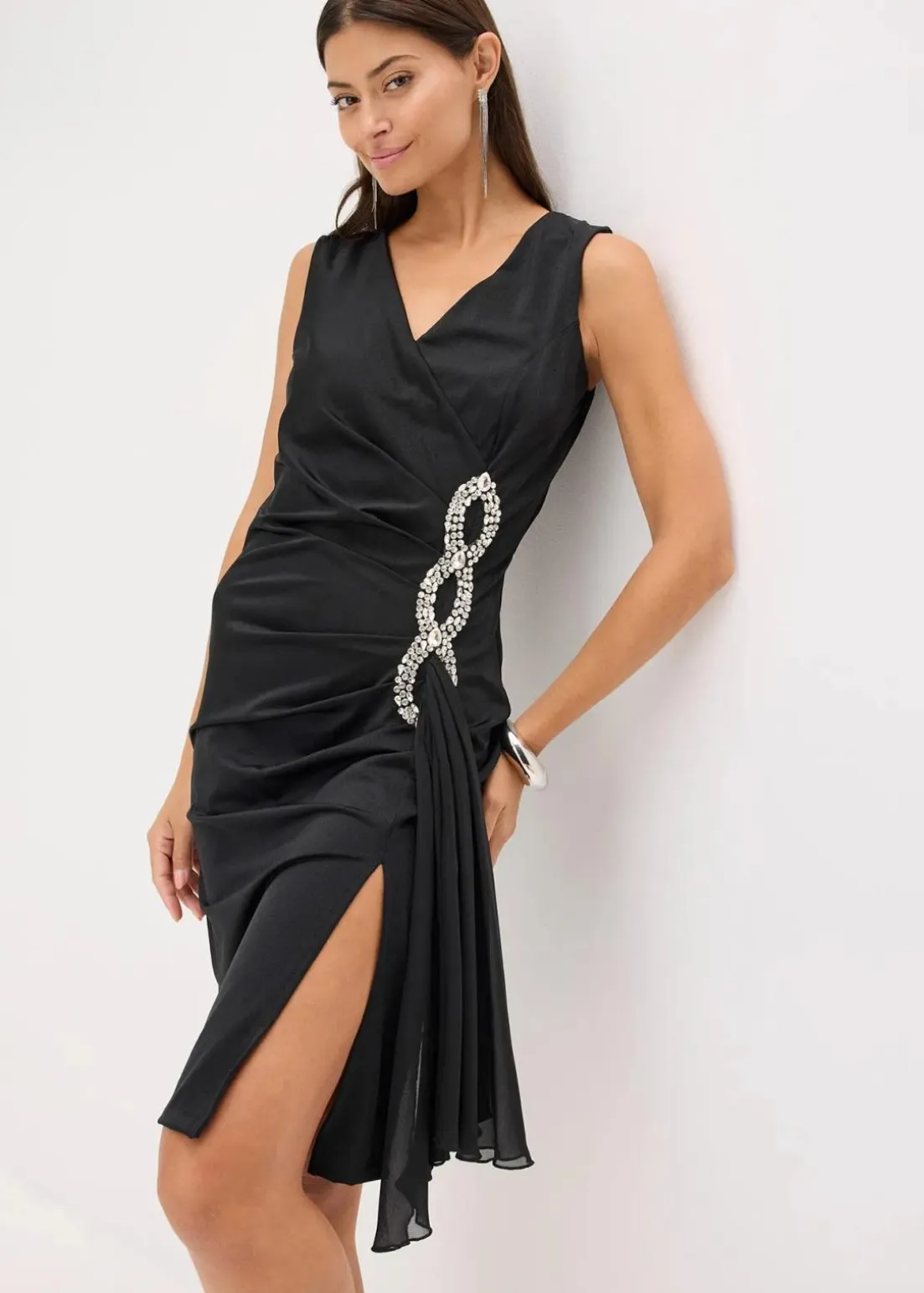 Jerseykleid mit Strassstein-Applikation