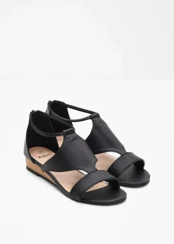 Keilsandaletten mit Reißverschluss