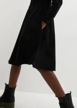 Kleid aus Baumwollcord