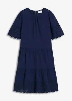 Kleid aus Musselin mit Lochstickerei