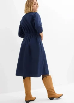 Kleid aus reiner Baumwolle