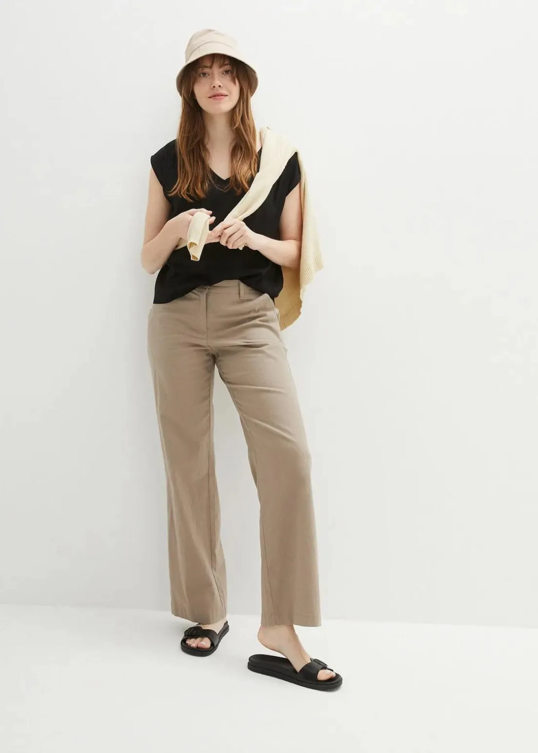 Kurzarmbluse aus fließender Viskose