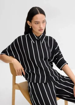 Kurzarmbluse aus strukturiertem Crêpe